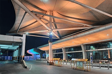 GT Tours cab at Bangalore Airport - Reliable airport taxi service from Sakleshpur